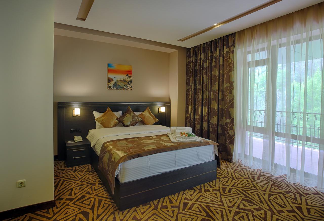 Aghveran Ararat Resort Hotel Arzakan Εξωτερικό φωτογραφία